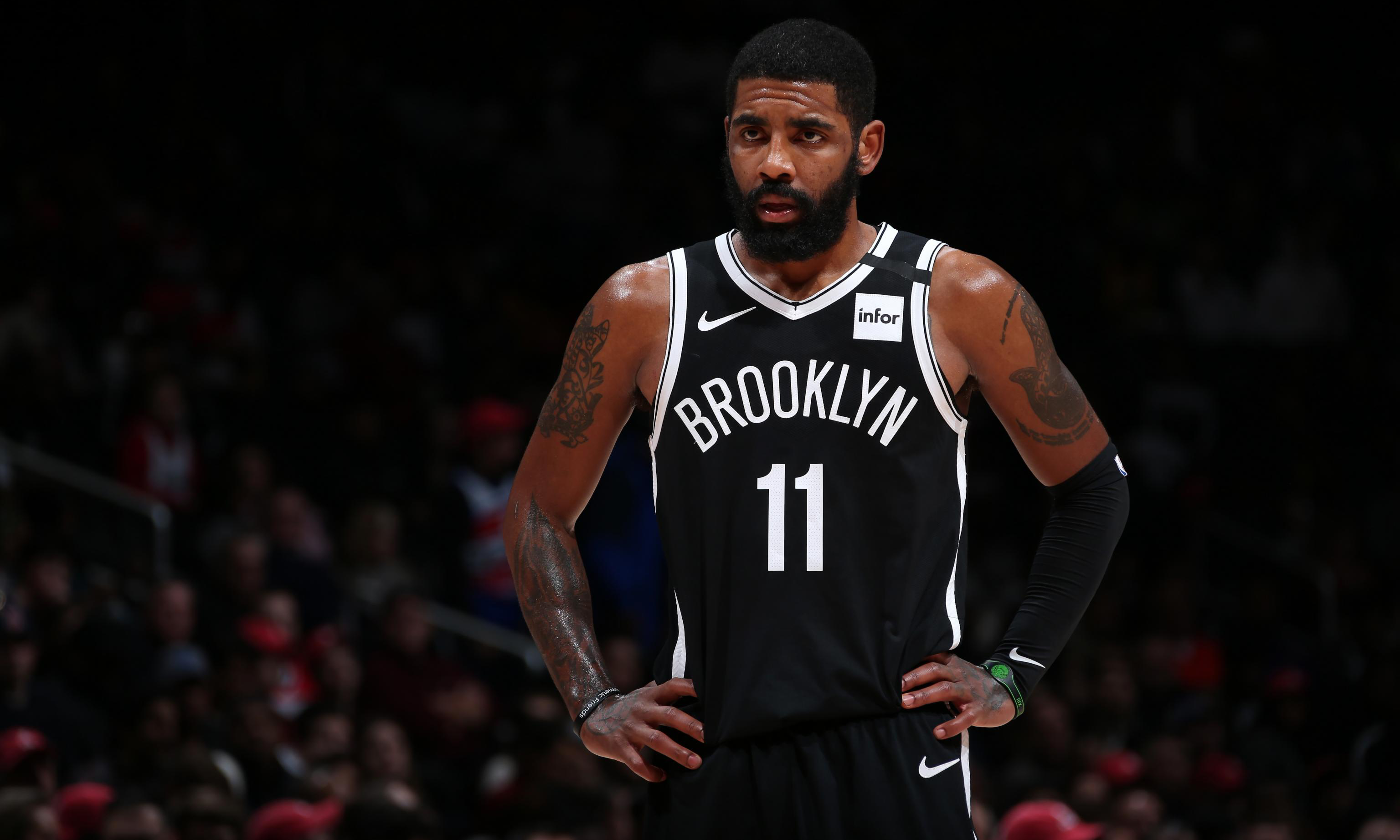 随后又祭出 随后又祭出